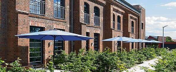 Außenansicht havelblau Ferienlofts